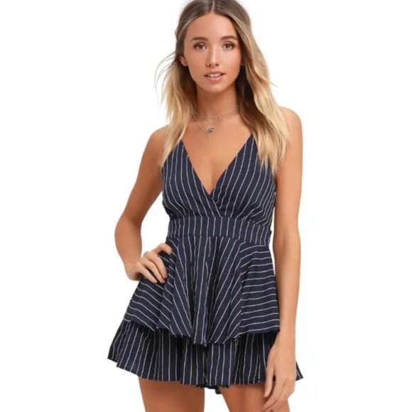 NWT Lulus Ruffle and Flow Navy Striped Shorts Backless Romper - Picture 1 of 11